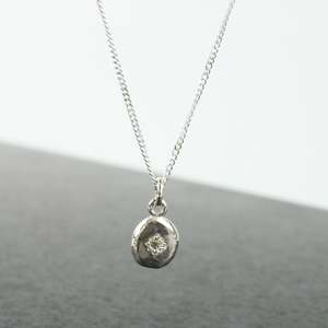 Sophie Divett: Vega Pendant with Green Sapphire