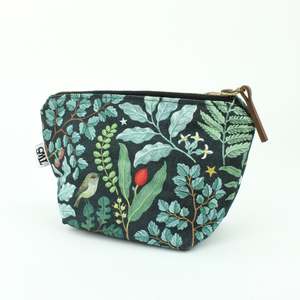 Small Pouch - Tawhai Silver Beech