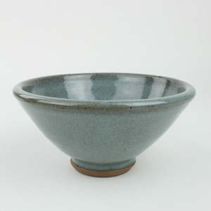 Driving Creek Pottery: Medium Bowl - chun