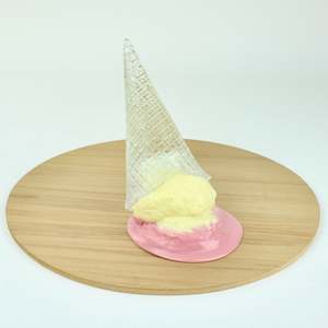 David Thomas: Dammit Waffle Double Scoop - Vanilla/Strawberry