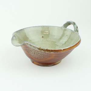 Artist Duncan Shearer: Pouring Bowl III - medium