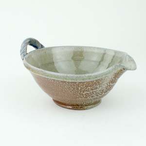 Pouring Bowl I - medium