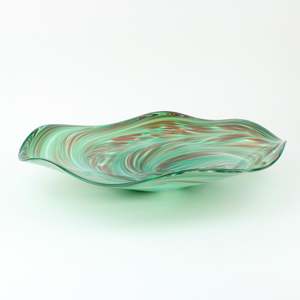 Artist Justin Culina: Kereru feather platter