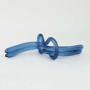 Artist Justin Culina: Glass knot - deep sea blue