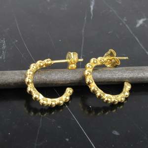 Alison Blain: Dotty Hoops