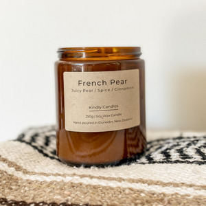 Products: FRENCH PEAR juicy pear / spice / cinnamon Kindly Candles