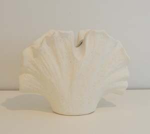 Pearl Shell Vase