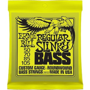 Bass Guitar String Sets: Ernie Ball Bass Strings 50-105 Regular Slinky