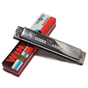 Harmonicas: Suzuki W20 Winner Harmonica Key of C 20 Holes