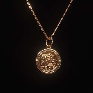 Sovereign: 22ct Gold Full Sovereign Pendant