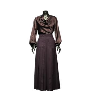 Tari: Pari Teera | Top