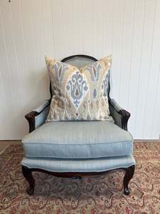Cushions: GP&J Baker Bokhara Cushion