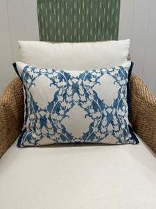 Trellis Cushion