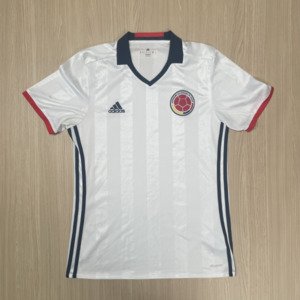 Colombia Copa America Home Kit (M) - Kitted Out