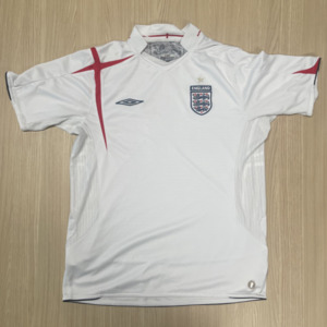 Products: England Home Kit (L) - Kitted Out