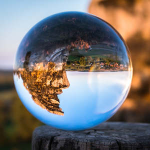 Gifts: LensBall - Crystal Quartz Clear Magic Glass Ball with Portable Bag for Photography