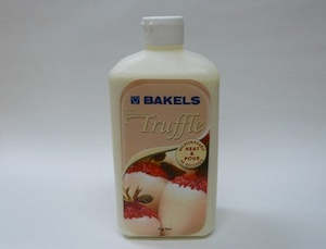Christmas Cake Icing: White chocolate truffle Bakels 1kg (like ganache for drip cakes)