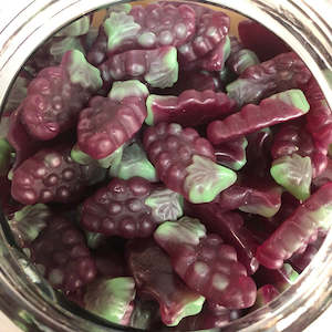 Sour Grapes 200g gummy candy Mayceys lollies