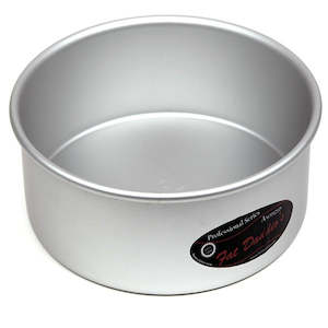 Extra deep round Fat Daddios 8 inch cake pan