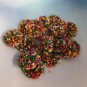 Rainbow Sprinkles: Chocolate speckles with Rainbow Non Pareils