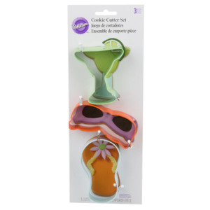 Cocktails Drinks Cookie Cutters: Summer 3 pc cookie cutter set Jandals Margarita and sunglasses