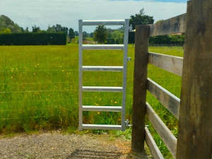 6 Rail Cattle Yard Gates: Cattle Yard Gate 750mm 6 Rail