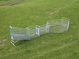 HY-10 Hobby Cattle Yard Package