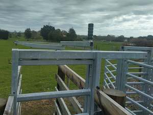 Sliding Gates: Sliding Gate Top Handle