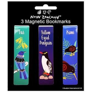 Gifts & Magazines: Bookmark Magnetic Birds of NZ 3 pc