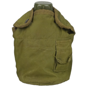Under 15: NZ Army Canteen with Cover