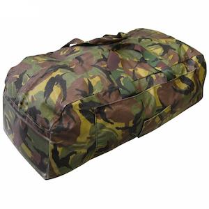 Clearance Stock: Dutch Army DPM Kit Bag - Shoulder straps