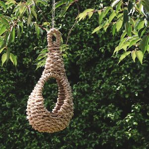 Home Garden Supplies Nz: Buri Rope Bird Feeder *** REDUCED TO CLEAR - 20% OFF! ***