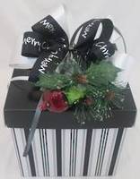 Products: Santas Mini Christmas Hamper