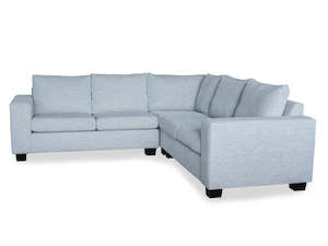 Corner Suites And Modulars: Classic Corner Suite