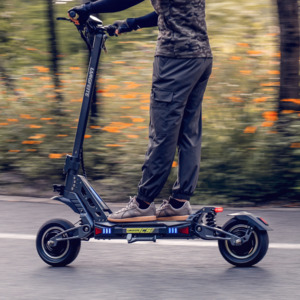 Electric Scooter: LANGFEITE C5, 60V 27Ah, Dual motor Electric scooter - Kiwi Hoverboard & Scooter