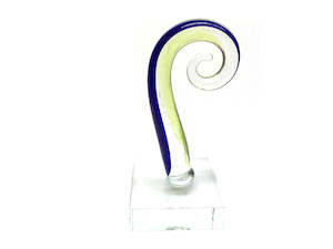 Beautiful Medium Handmade Glass Statue Fern Frond 5173669