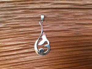 Other Souvenirs: Stainless Steel Pendant Whale Tail