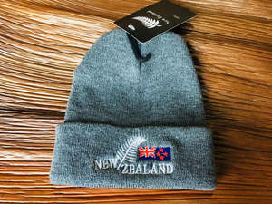 New Zealand Beanie Flag Grey
