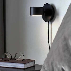 Indoor: CLYDE | Wall