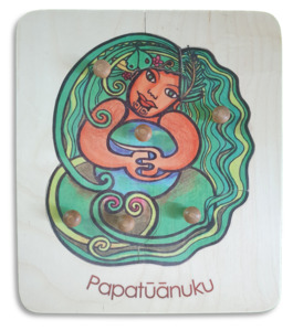 Knob Puzzles: Papatuanuku puzzle