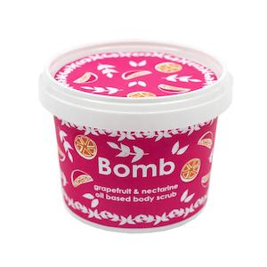 Body Medicated Skincare: BOMB Body Scrub Grapefruit & Nectarine 400g