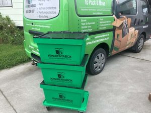 Kiwi Crates Bundle (25 Crates) - Up to 2 Weeks Rental - Kiwi Renta Box