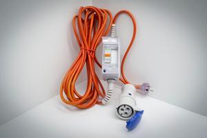 Power Cords: Caravan Adapters Etech