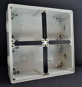 Base Manlakis 4 Gang