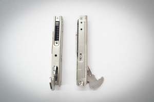 Inalto Parts: Hinge InAlto Oven Door IO60XL9