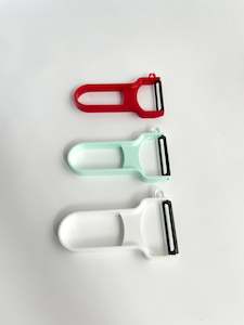 Products: Vegetable Peeler
