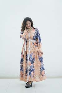 Frontpage: Beautiful and Elegant Maxi Dress