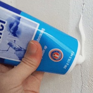 갈라진 틈새, 구멍나고 금간곳 틈새 메꿈 브이텍 크랙필러 29&hellip;