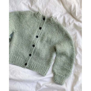 Petiteknit: Novice Cardigan Mini Knitting Pattern Chunky Edition by PetiteKnit