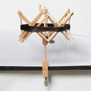 Knitpro: KnitPro Natural Swift Skein Winder
